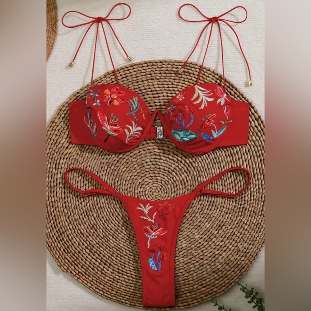 Embroidered Red Push Up Shoulder Ties Thong Bikini Set - Picture 4 of 11
